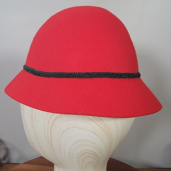 Vintage Red Wool German Girls Hat Cloche Size 51 CM - Picture 5 of 16